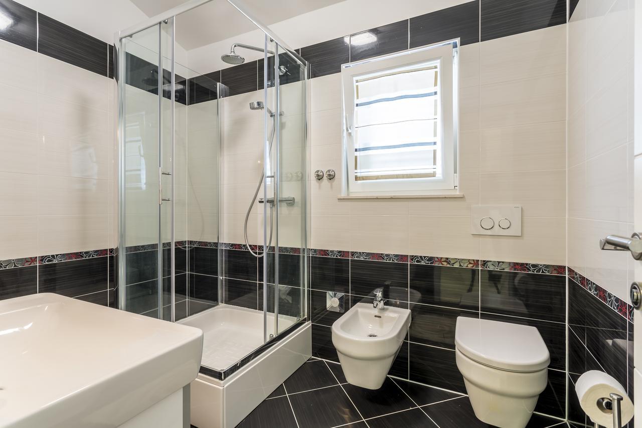 Apartmani Lukic Split Ngoại thất bức ảnh